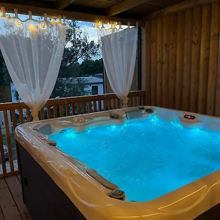 Rosmarin&olive Premium Mobile Homes Kamp Selce